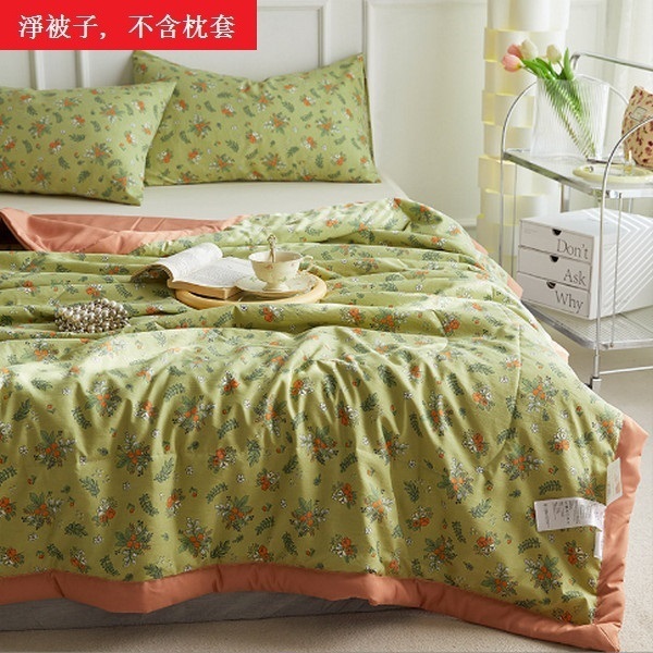 Hot selling summer air-conditioned quilt core soy fiber summer cooling quilt (pillowcase not included) [full bottom with small flowers] [150X200CM]