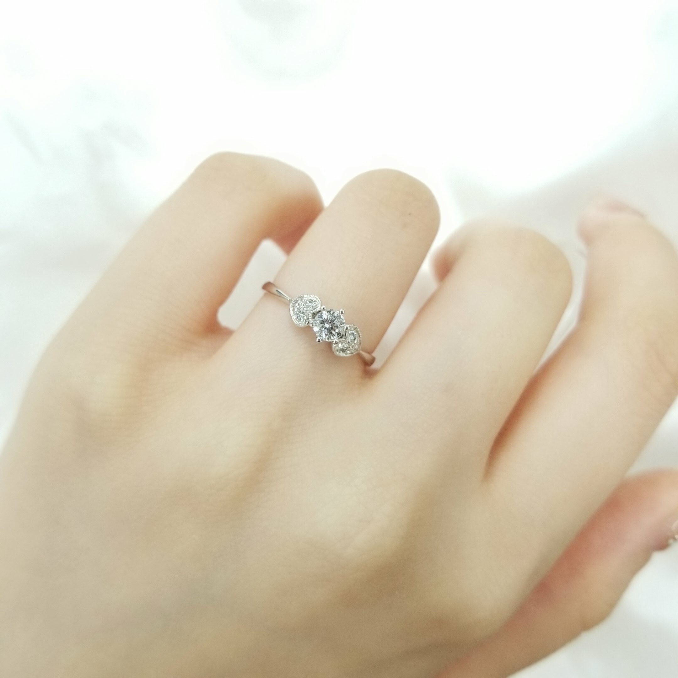 全新18K白金【單粒19份鑽石】4爪戒指