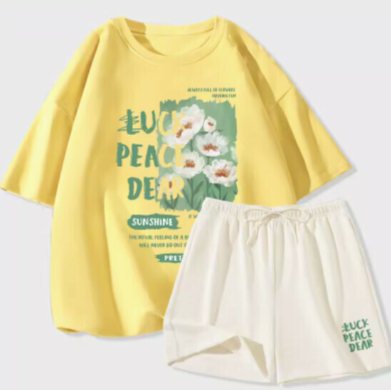 Hot selling two-piece set of short-sleeved ice silk shorts [goose yellow (breeze flower field) + milky white pants] [S-XL size] (please contact customer service to confirm the delivery size after placing the order)