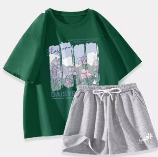 Hot selling short-sleeved T-shirt and shorts two-piece set [dark green (mountain iris) + hemp gray pants] [S-XL size] (please contact customer service to confirm the delivery size after placing the order)