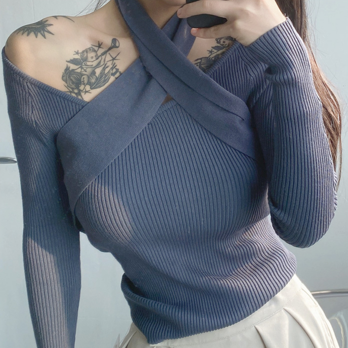 Hot selling halterneck cross off-shoulder knitted bottoming shirt (charcoal gray) (S/M size) (contact customer service after placing the order to confirm the delivery size)