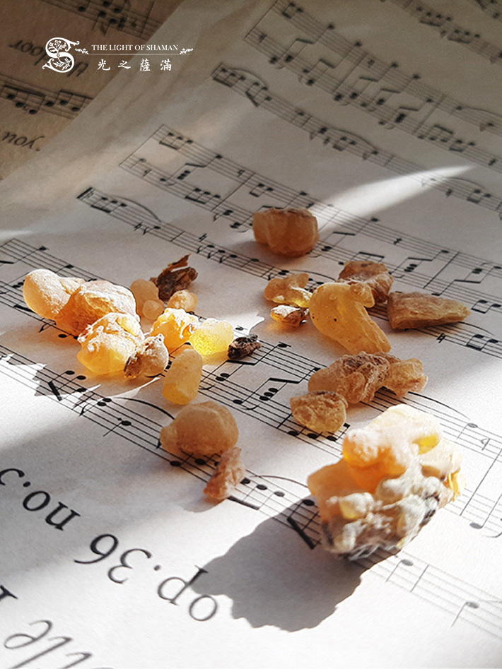 樹脂種類最齊全 正宗阿曼進口 皇家綠乳香 最頂級乳香 10g袋裝淨化 脈輪 薰香 南美 印加文化儀式 琥珀 阿茲克克 -光之薩滿