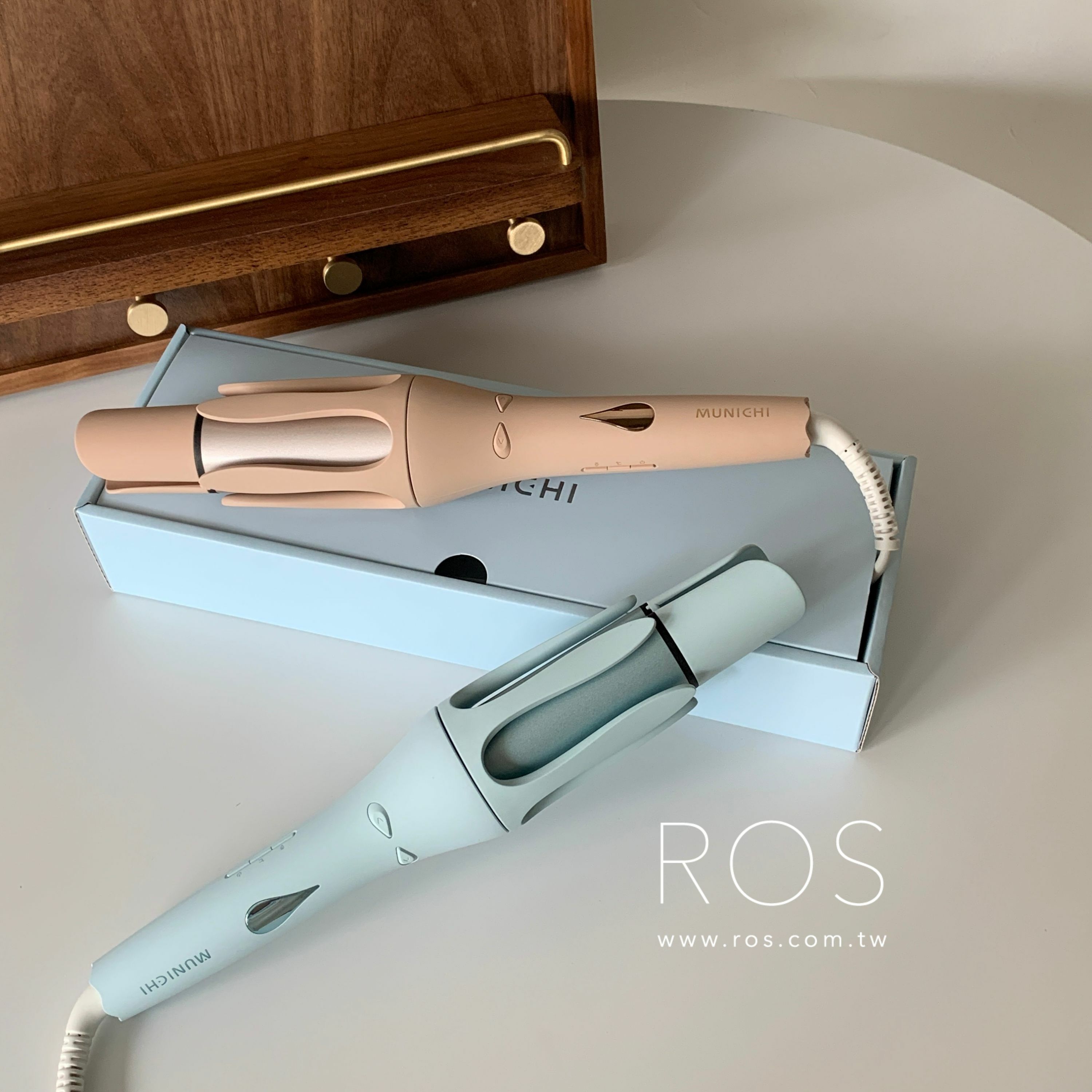 MUNICHI 水潤負離子溫控捲髮器 40mm (2colors)