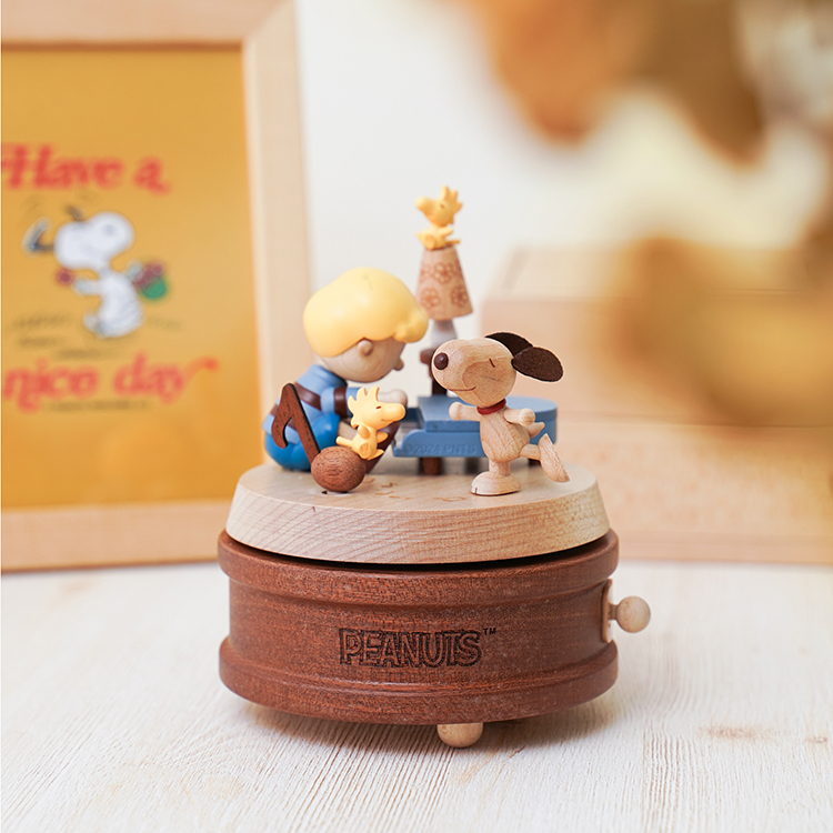 Snoopy & Schroeder-Multi Rotate Music Box｜Wooderfullife