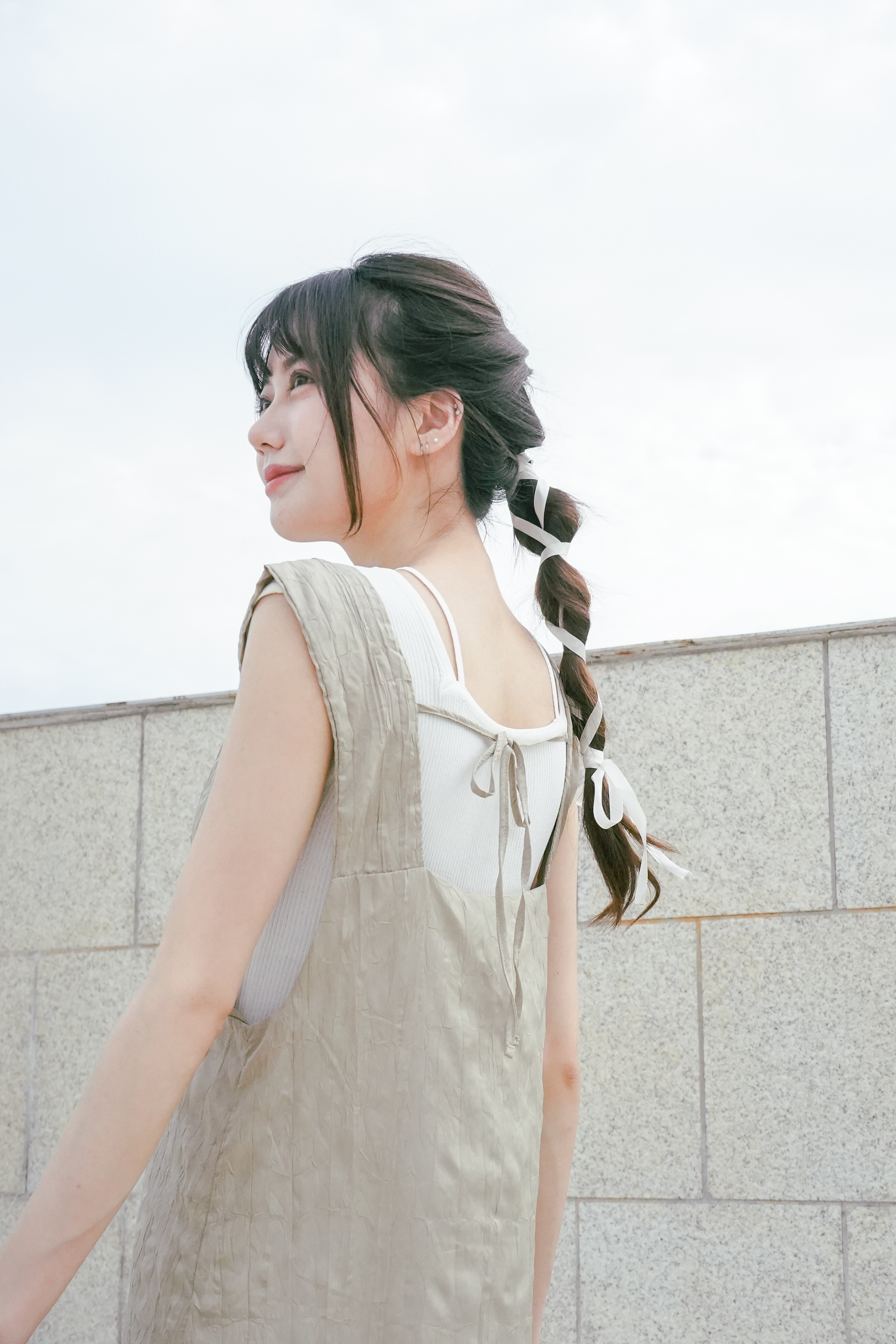 10130 ｜ 夏日清爽飄飄連身裙