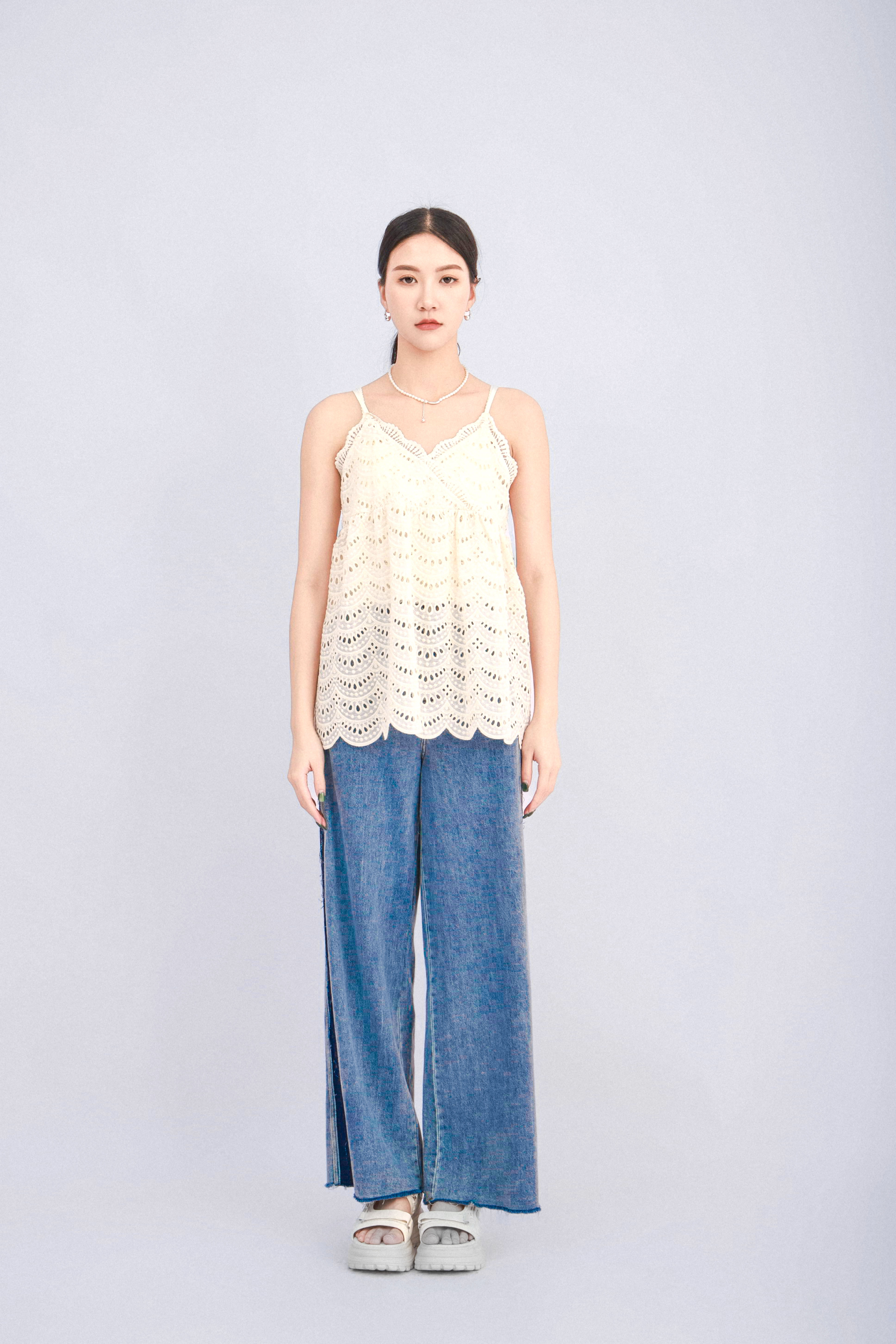 通花棉娃娃型吊帶背心 (現貨款式）