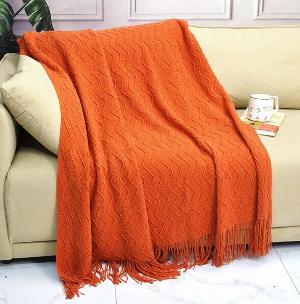 Hotly recommended solid color lunch break blanket (dark orange) (size: 130*260cm including tassels)