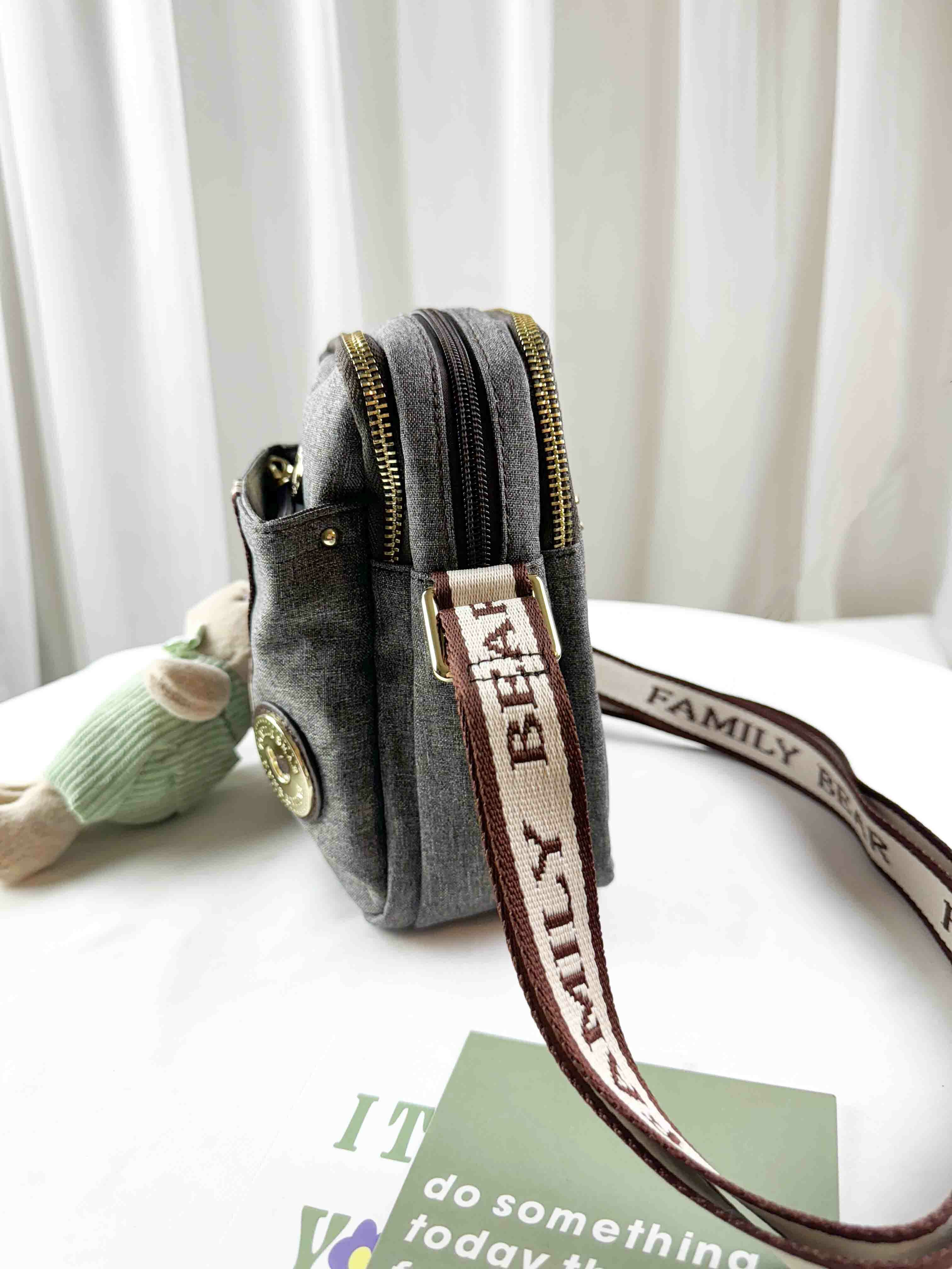 FamilyBear 織帶灰配咖防潑水側背包 附兔兔吊飾 #2499