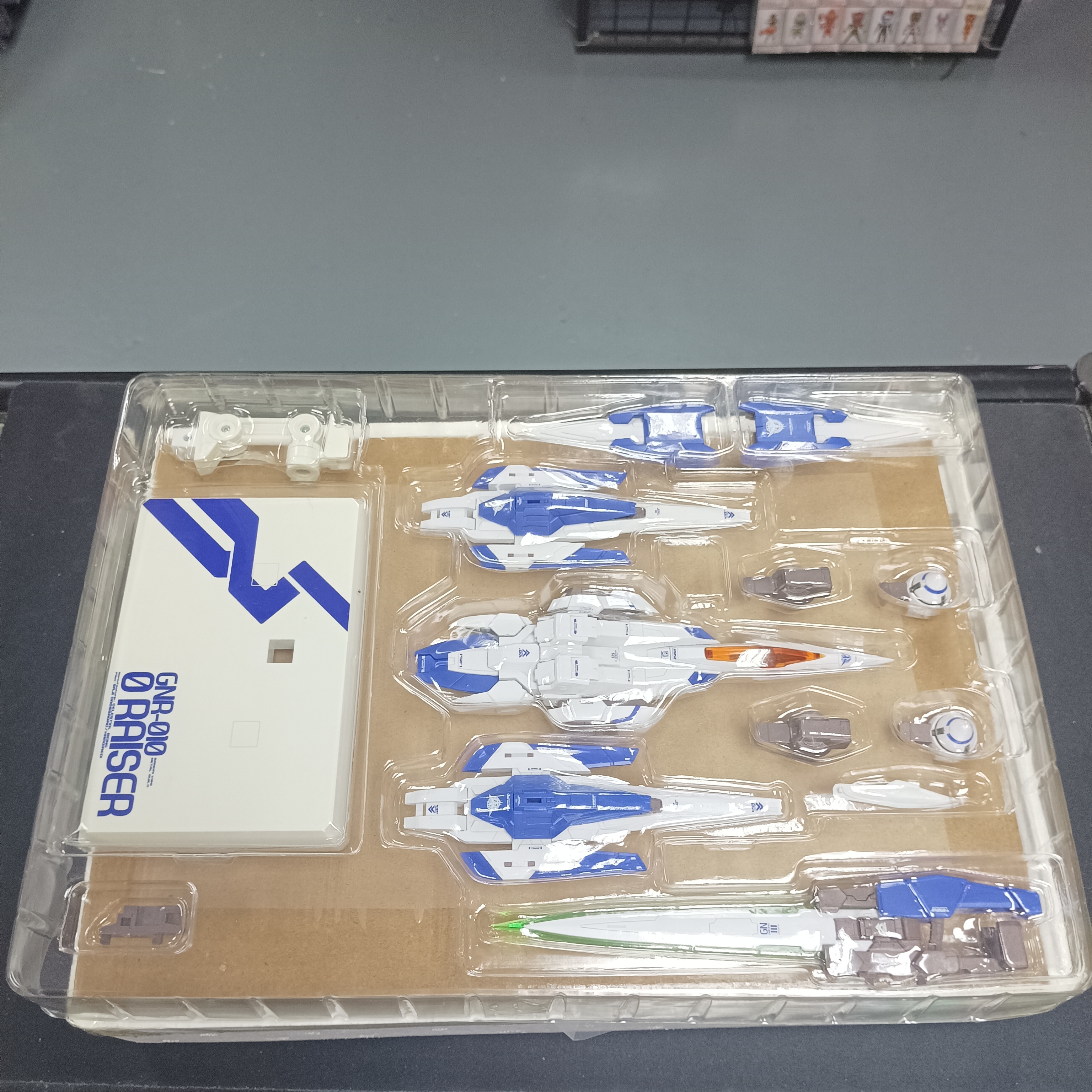 GUNDAM-Metal Build 00 Raiser