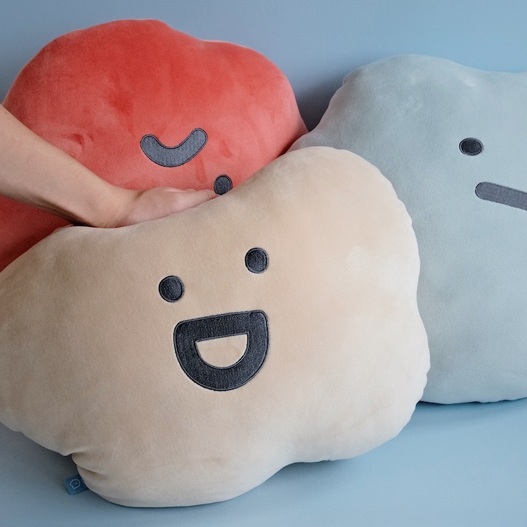 喜怒哀樂紓壓大抱枕