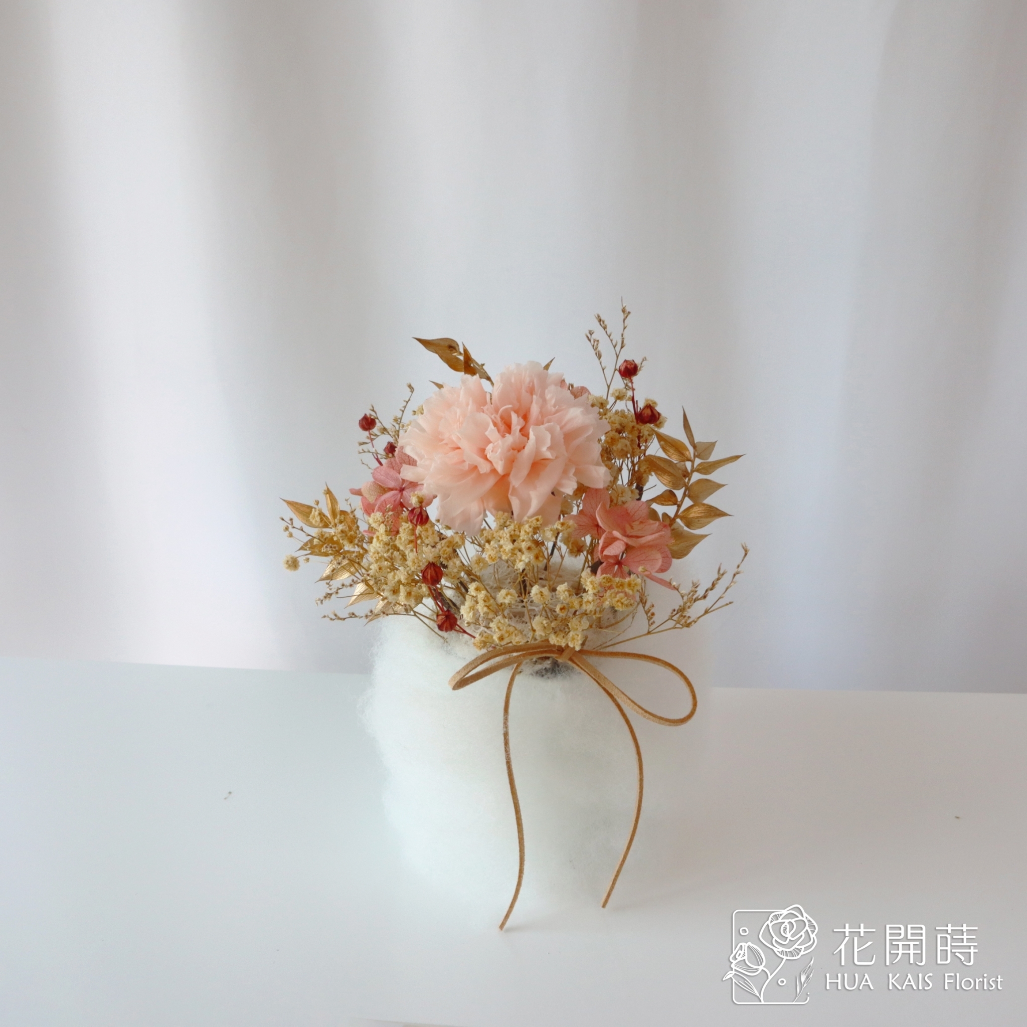 永生康乃馨小桌花|淡粉色康乃馨|開幕小盆栽|生日禮物|辦公桌小盆花|母親節禮物|母親節|康乃馨