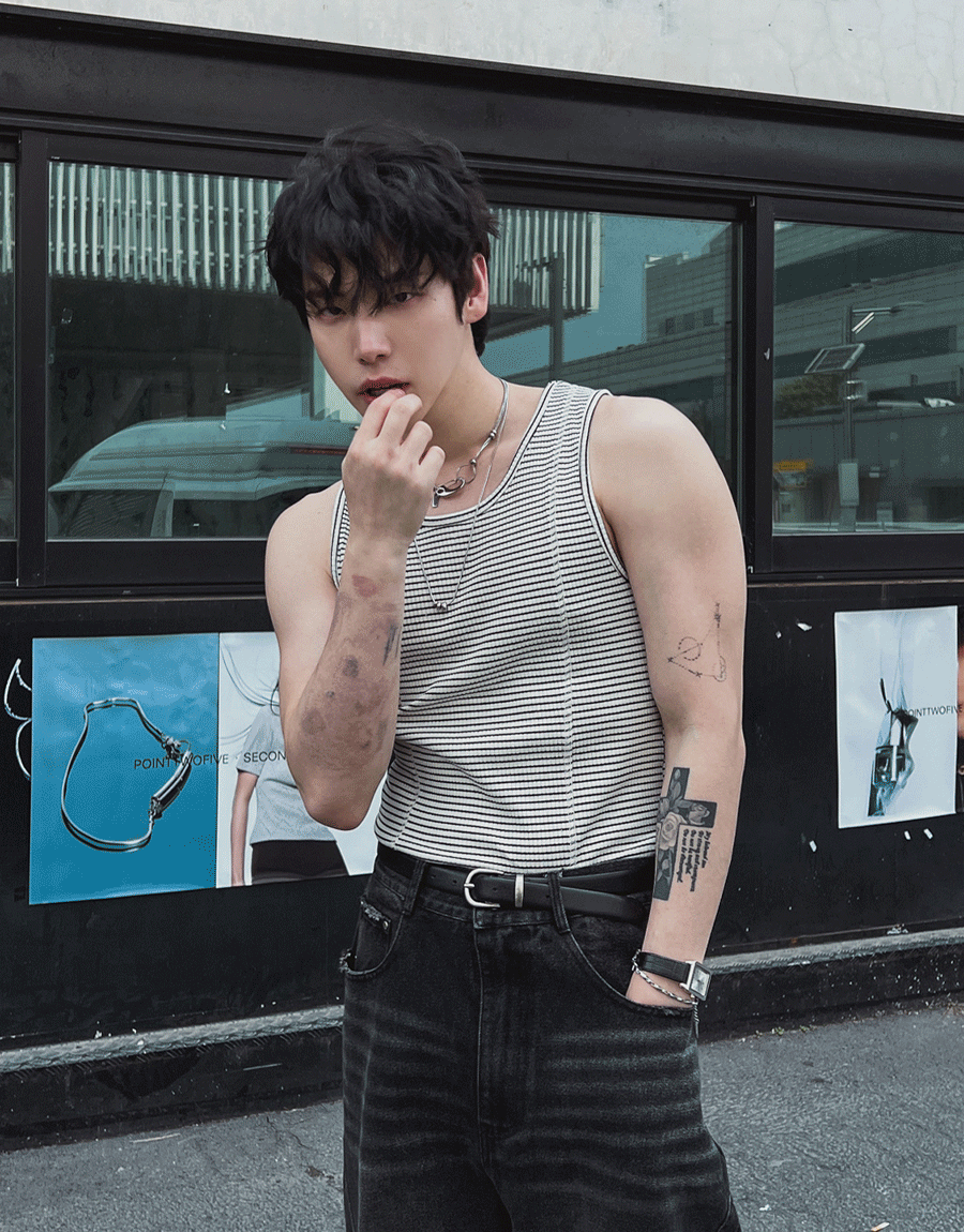 線條剪裁條紋肌肉背心