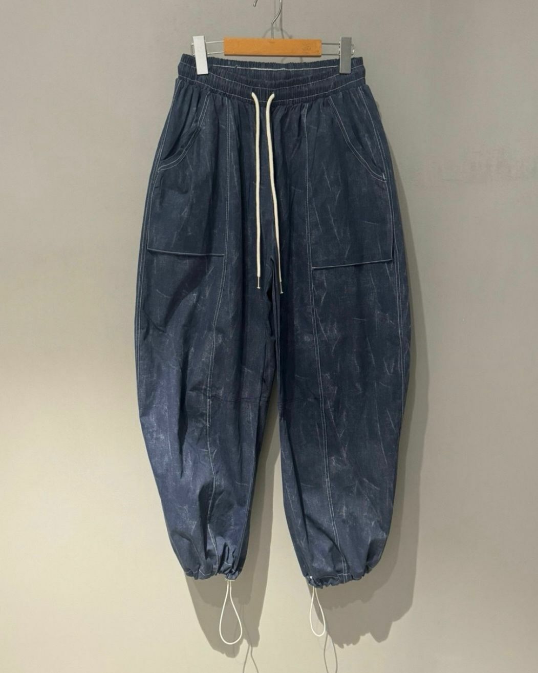 淨色可束腳鬆身褲 VOID-025P