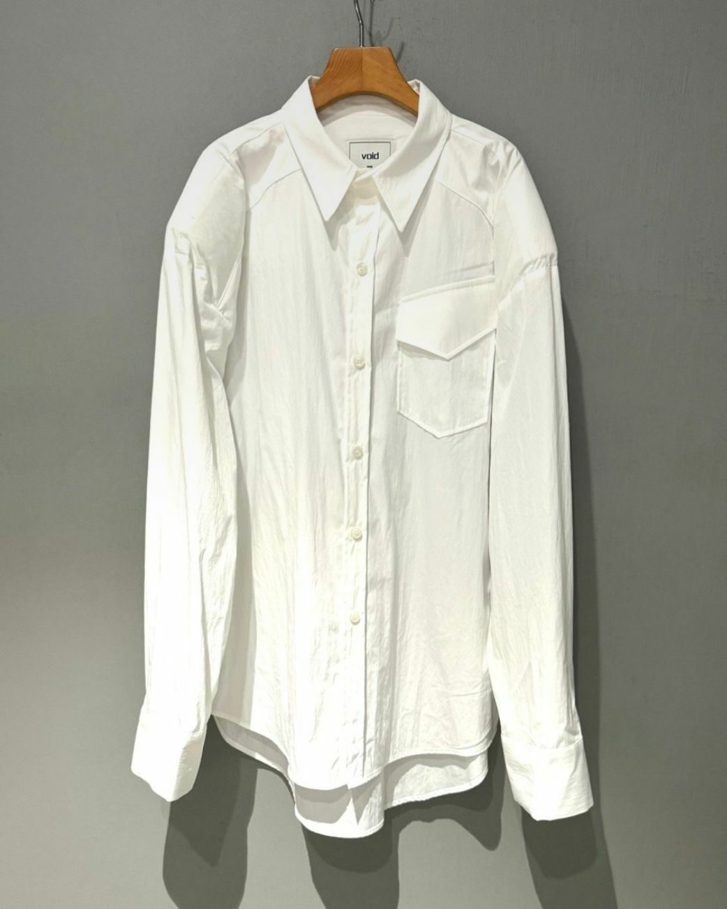 淨色袋口長袖恤衫 VOID-028S