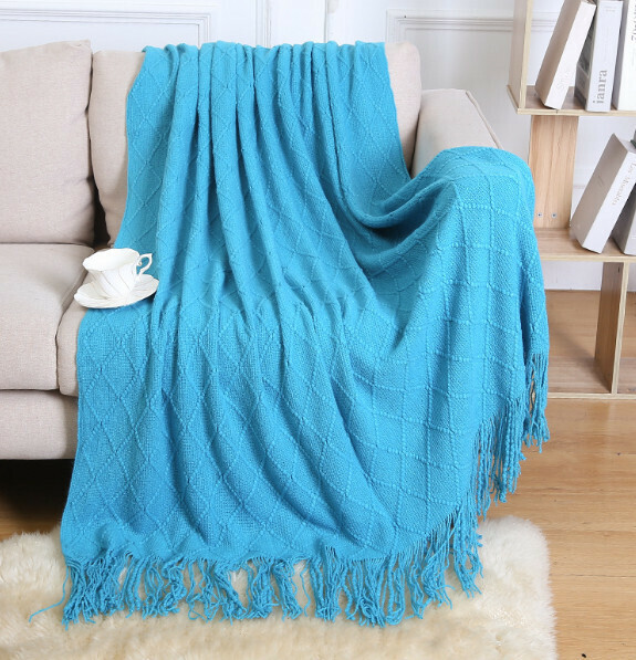 Popular lunch break knitted blanket (peacock blue) (size: 127*172cm including tassels)