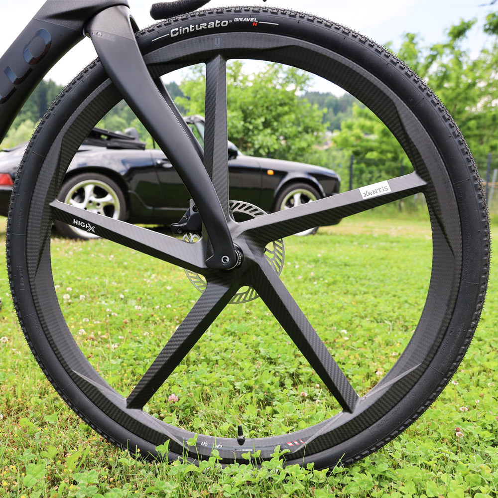 XeNTiS HIGH X 碳纖維輪組 tubeless ready