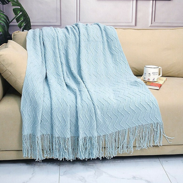 Hot recommendation solid color lunch break blanket (lake blue) (size: 130*260cm including tassels)
