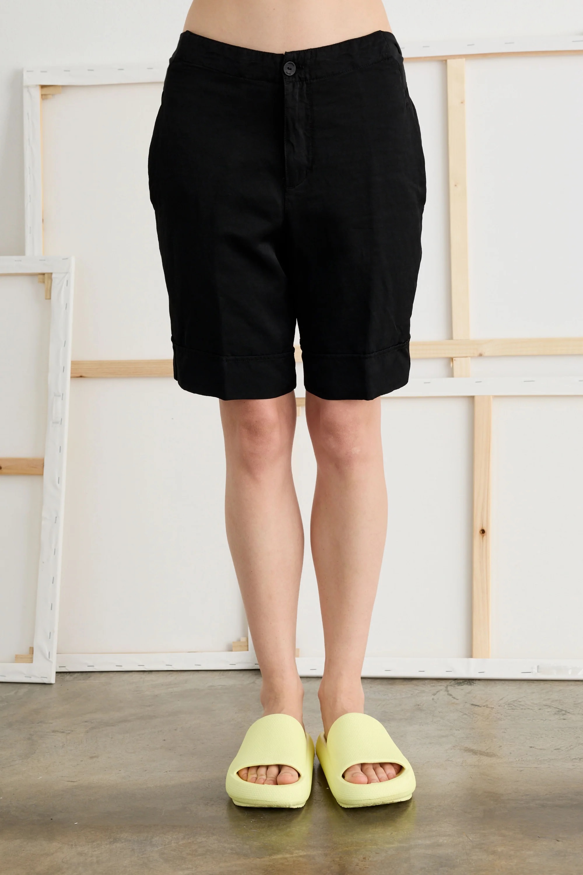 EUROPEAN 五分褲(黑)