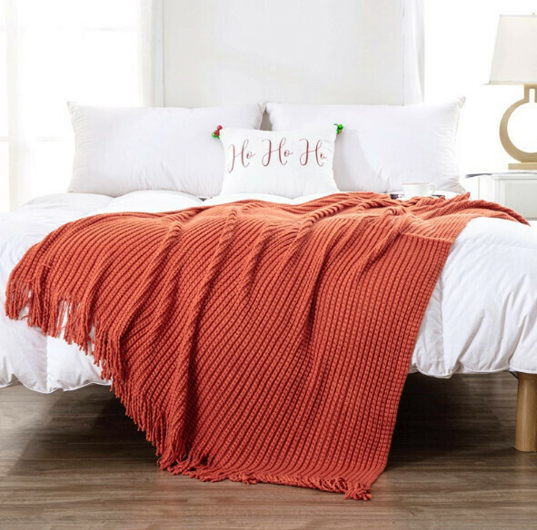 Hotly recommended lunch break knitted throw blanket (dark orange) (size: 127*172cm including tassels)