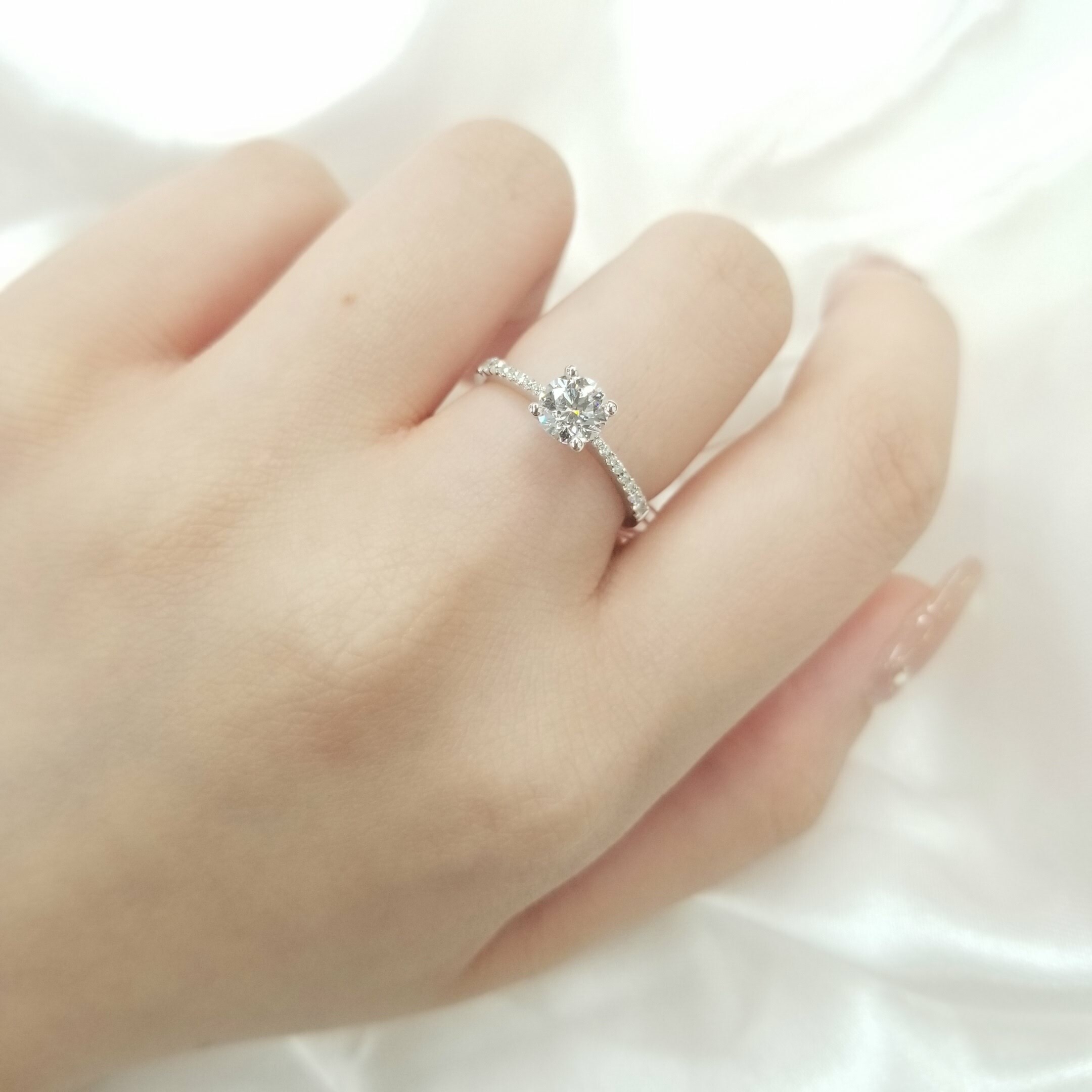 18K White Gold 0.67ct Diamond Ring