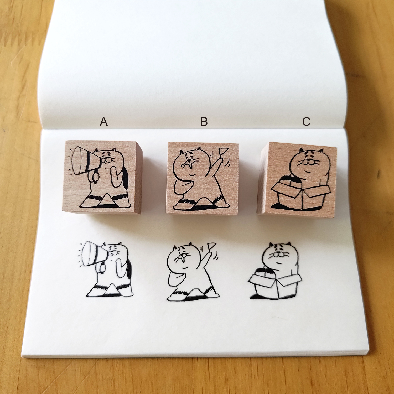 【ehcat貓室友】老背少鬍子實用印章