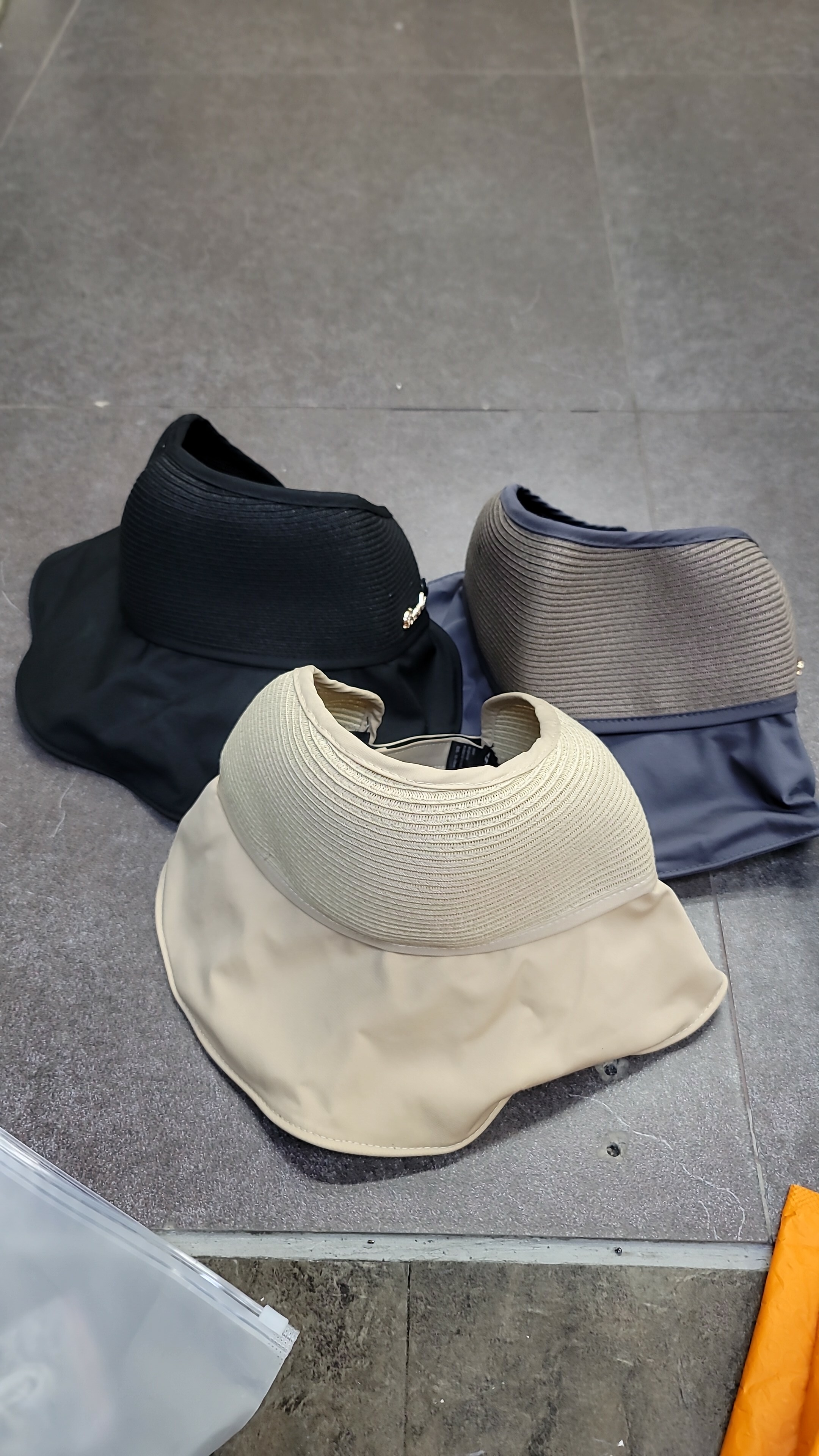 cc13601  太陽帽 69/1 130/2