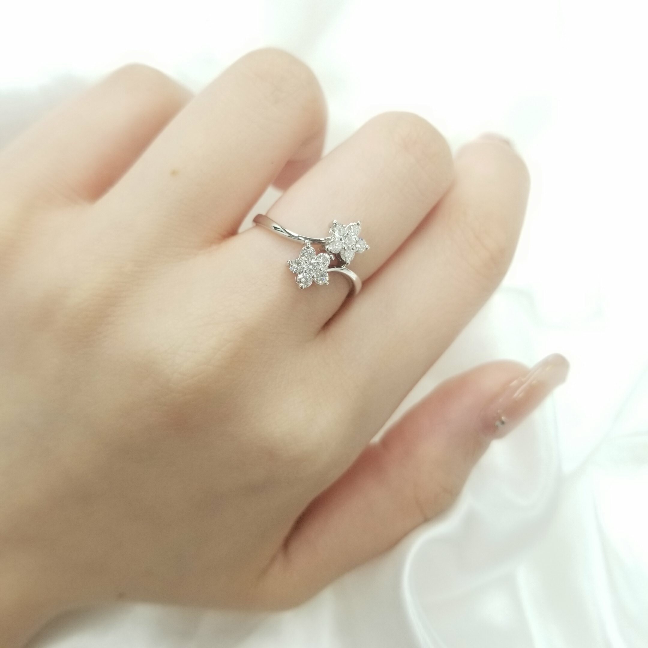 18K White Gold 0.39ct Diamond Ring