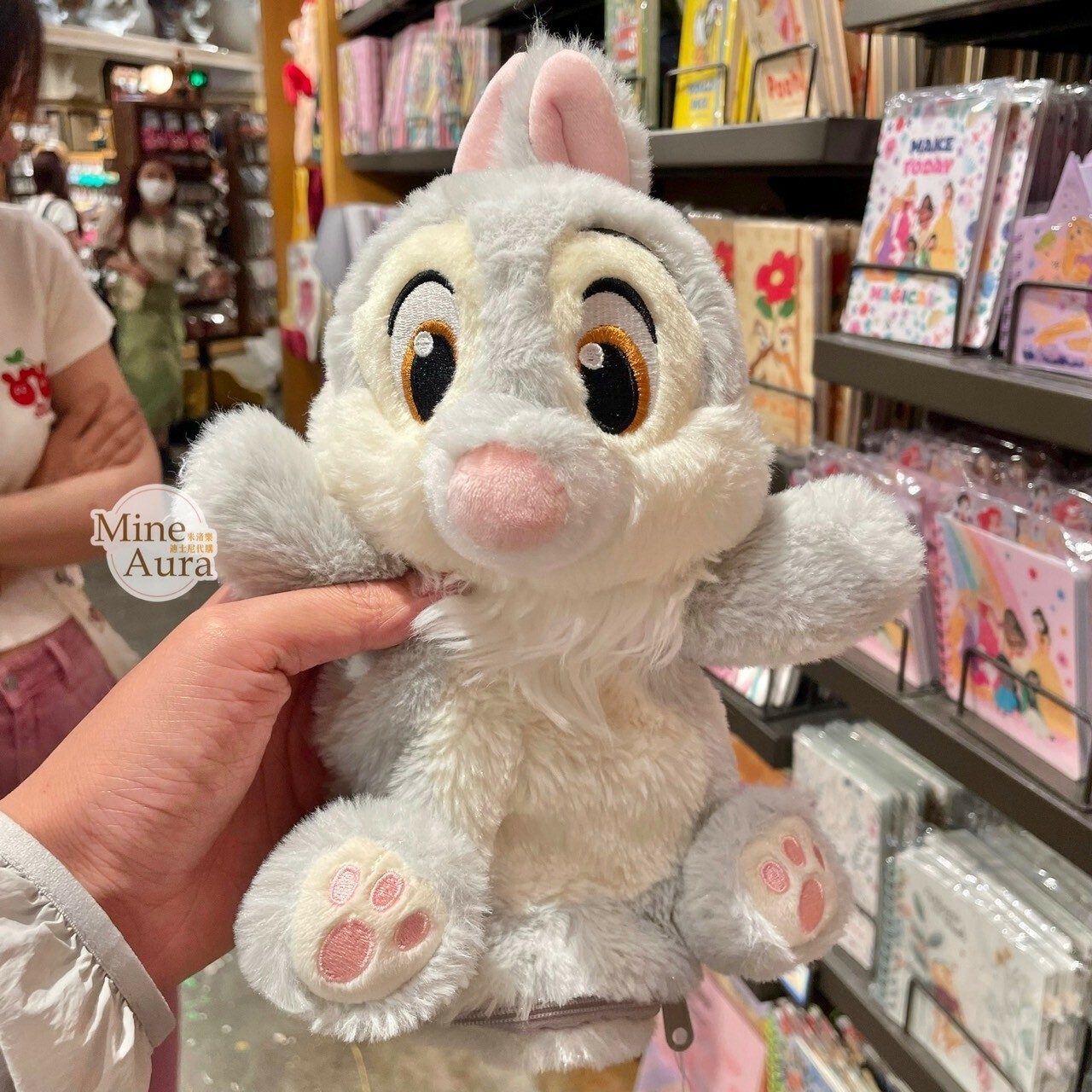 (限時特價) 桑普兔 Thumper 絨毛造型 筆袋 收納袋 小鹿斑比 Bambi -上海迪士尼樂園