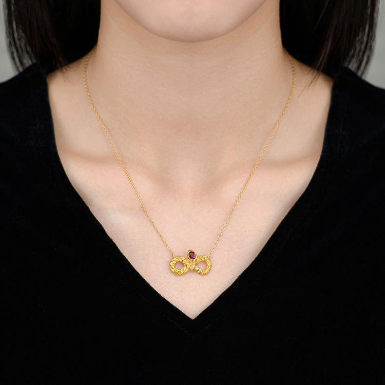 紅寶石18K蛇項錬