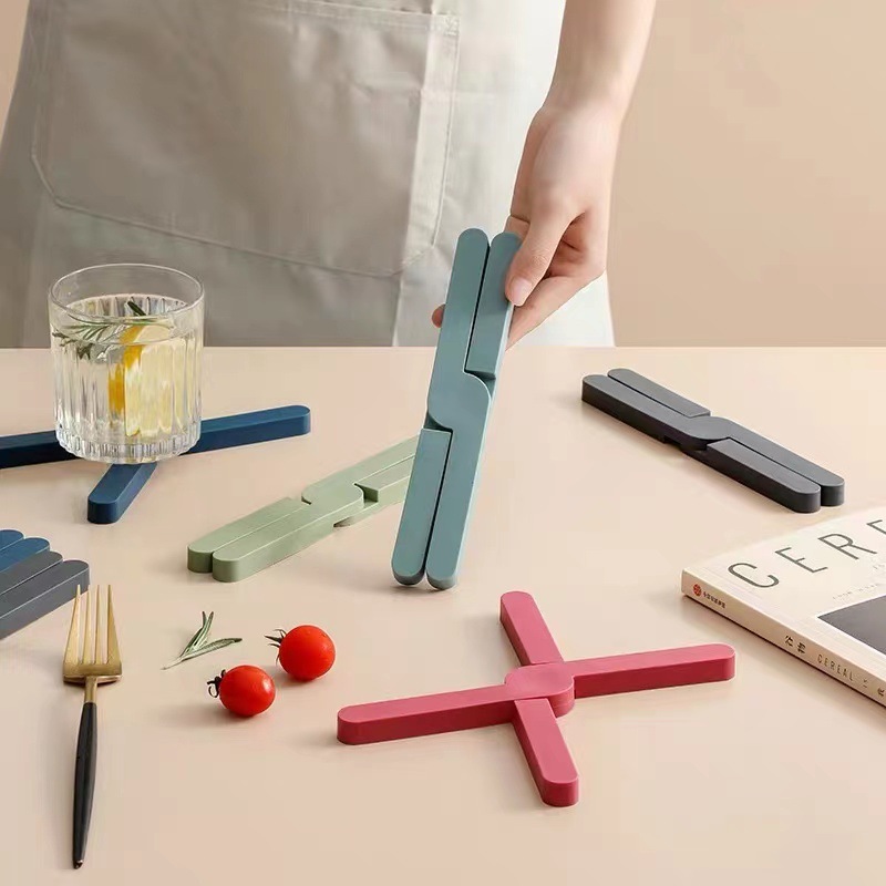 《4219》歐式加厚軟膠防燙隔熱桌墊