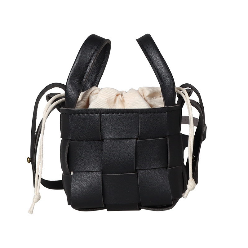 黑色編織籃形袋