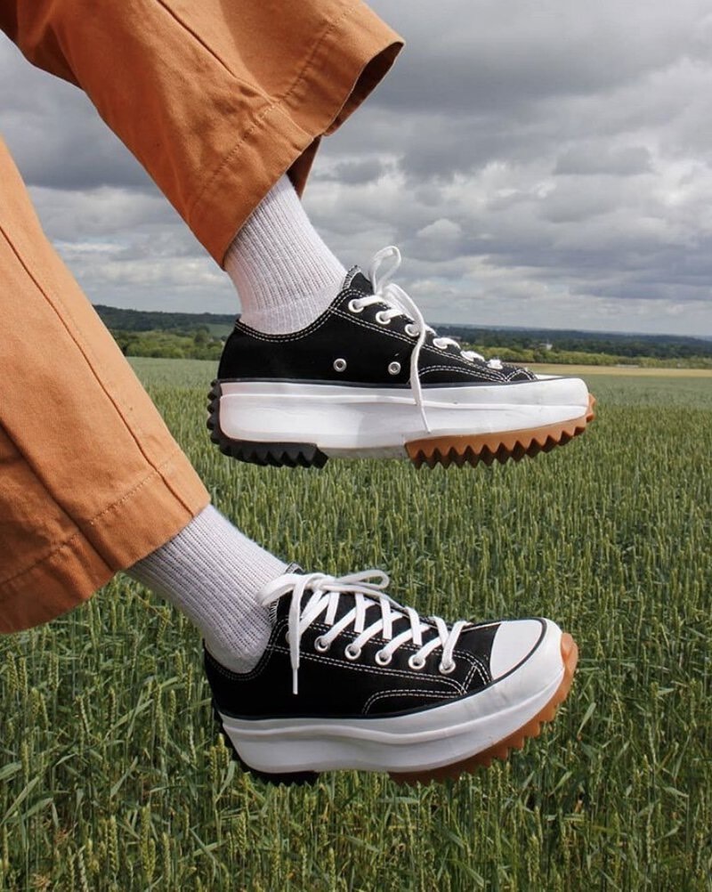 Converse Run Star Hike 厚底黑鋸齒低筒(168816C) Converse Run Star Hike 厚底黑鋸齒低筒(168816C)