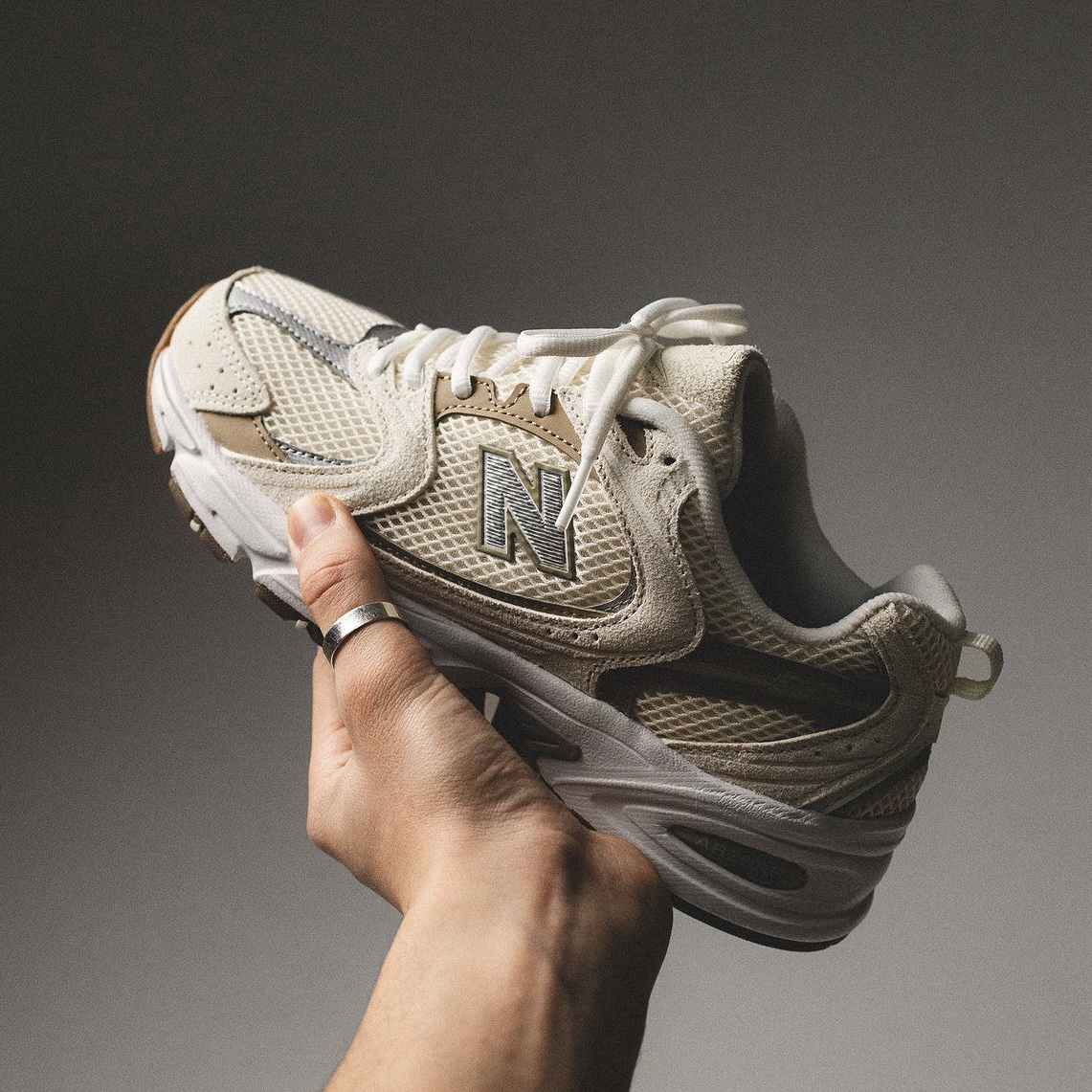 New Balance 530 Linen Stoneware 亞麻棕 米白 泰迪熊 復古運動慢跑鞋 老爹鞋