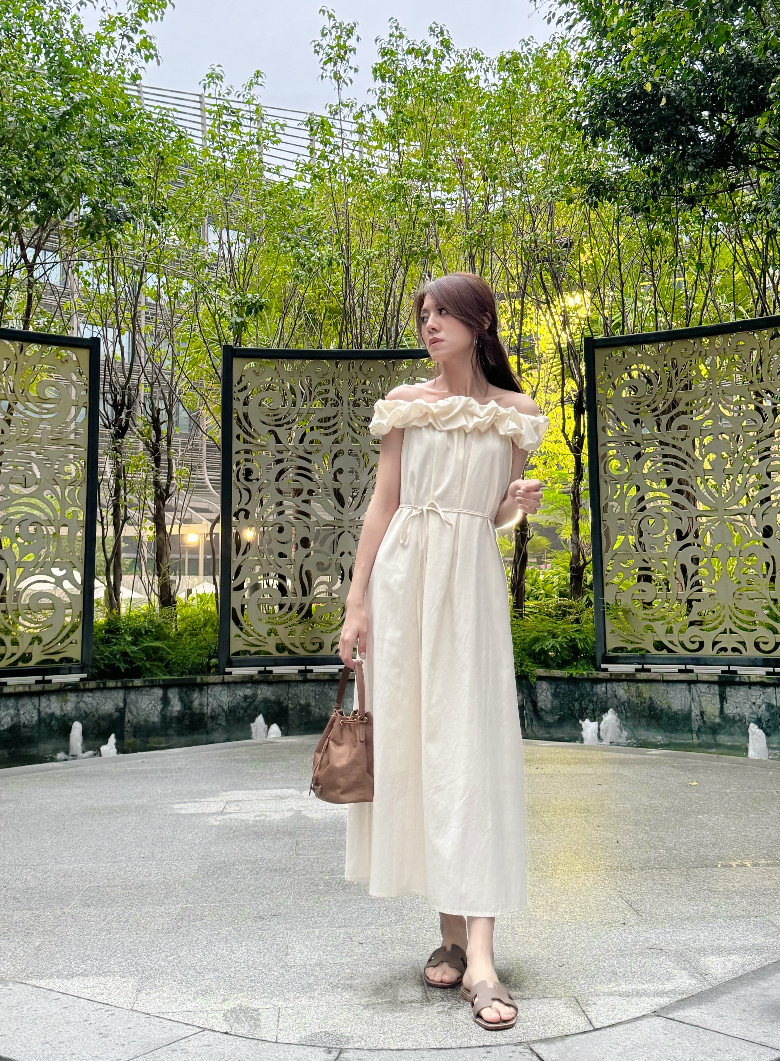 Off-Shoulder Ruffle Maxi Dress_DS245L16