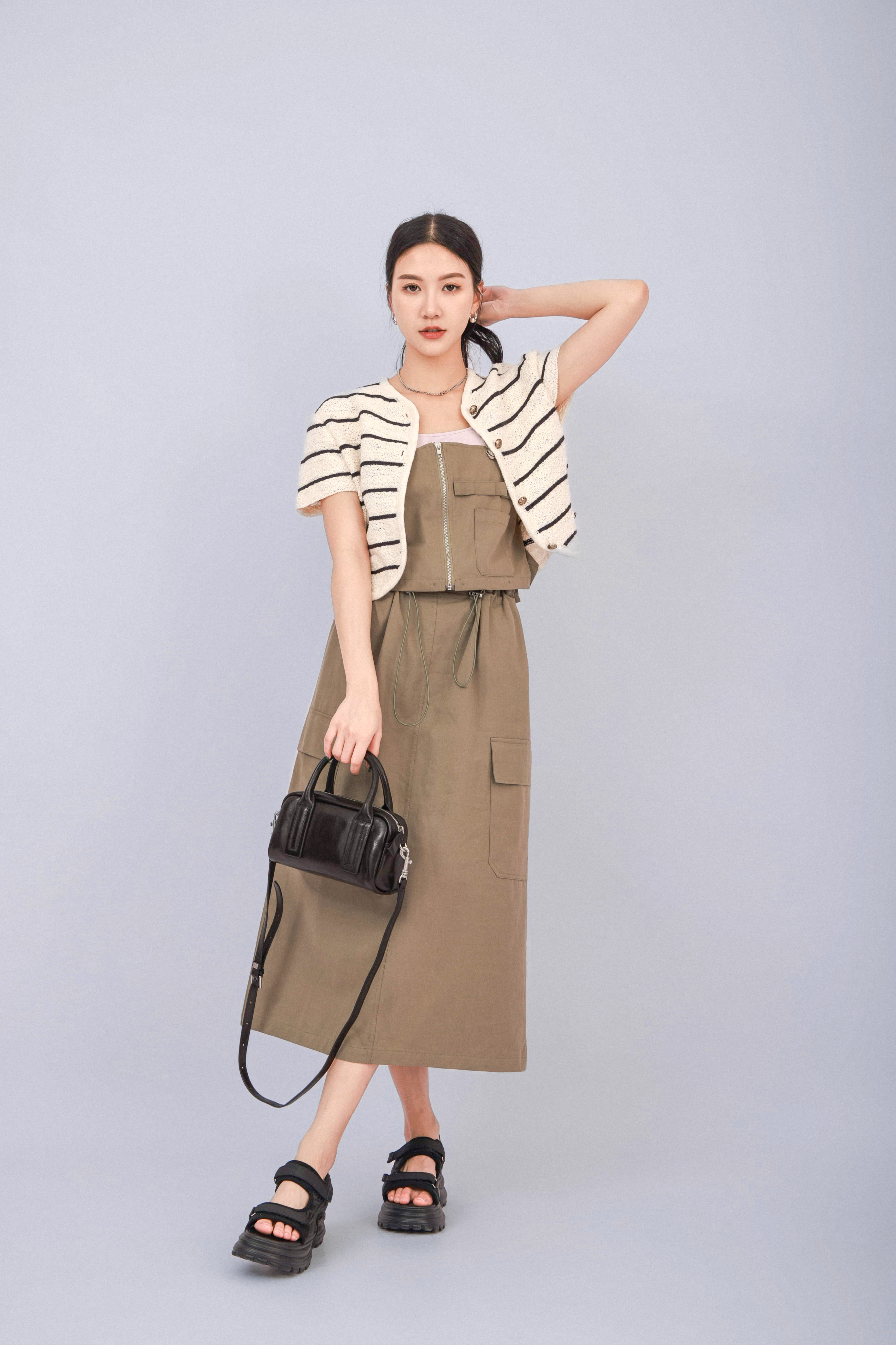 造型 945（外套＋上衣＋半截裙）