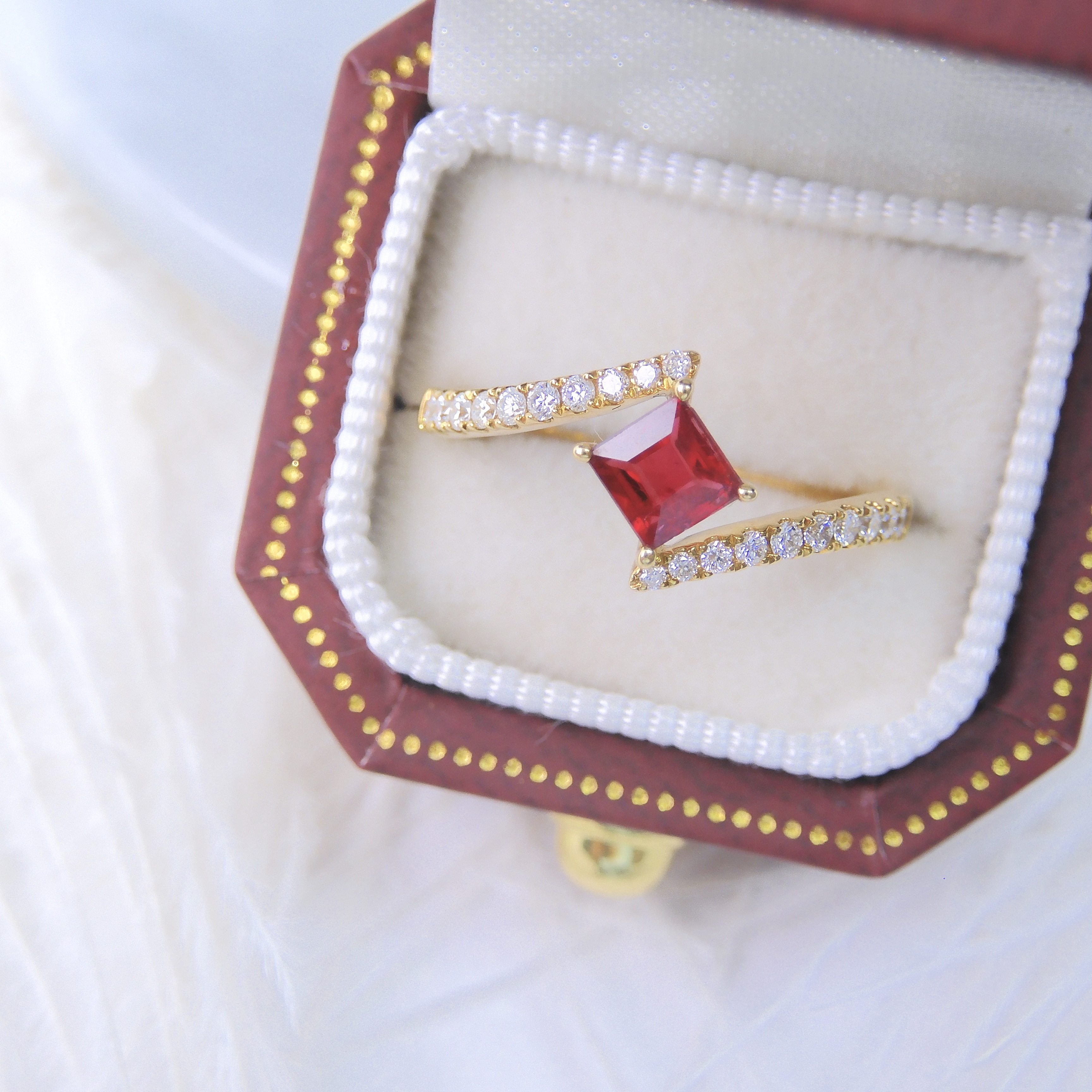 18K金 0.33ct 紅寶石戒指