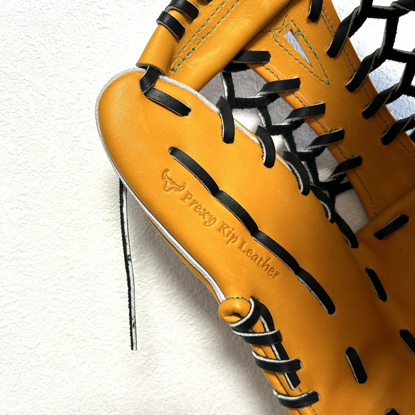 照片分享】 MizunoPro Order 硬式外野訂做神里和毅(横浜DeNA)モデル