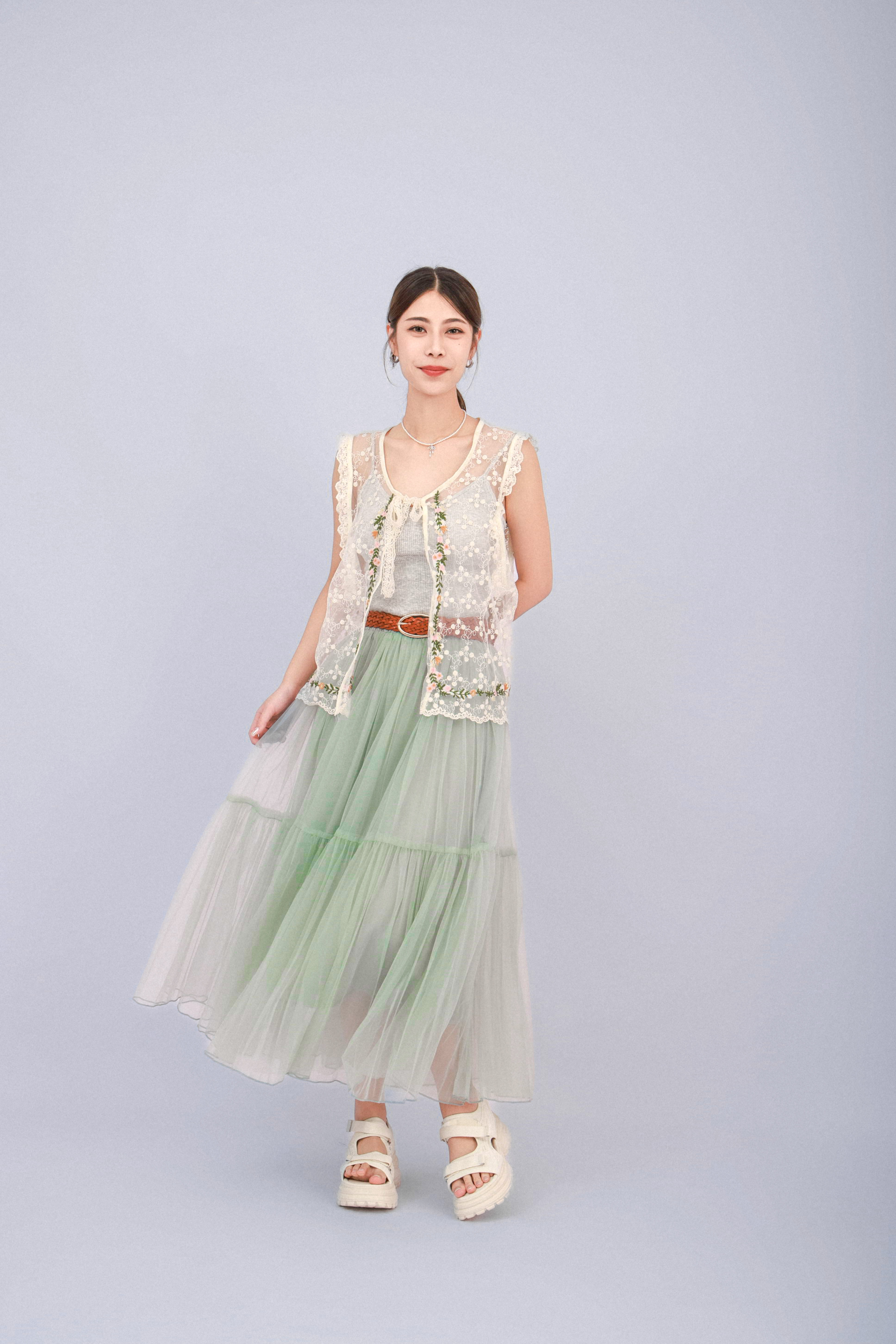 造型 956（外套＋吊帶＋半截裙）