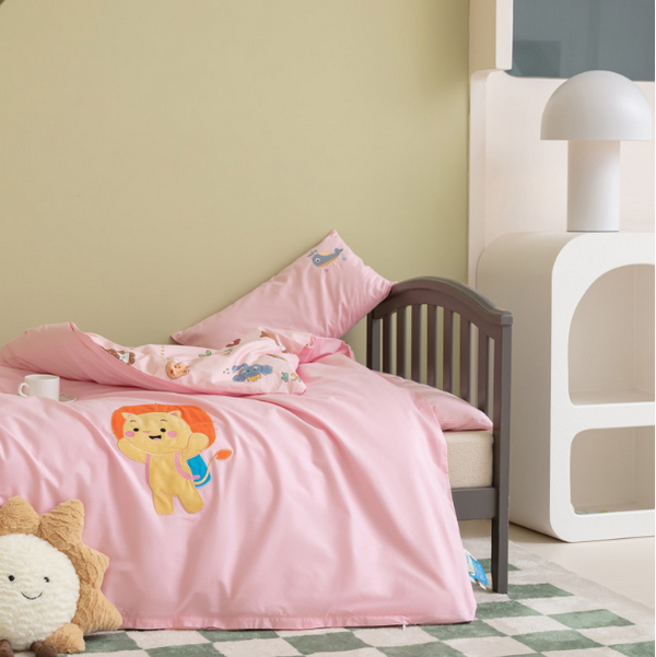 Hotly recommended pure cotton children's quilt cover + cushion cover + pillowcase (pink lion baby [Category B/antibacterial/anti-mite/0 formaldehyde]) (three-piece set does not include core)
