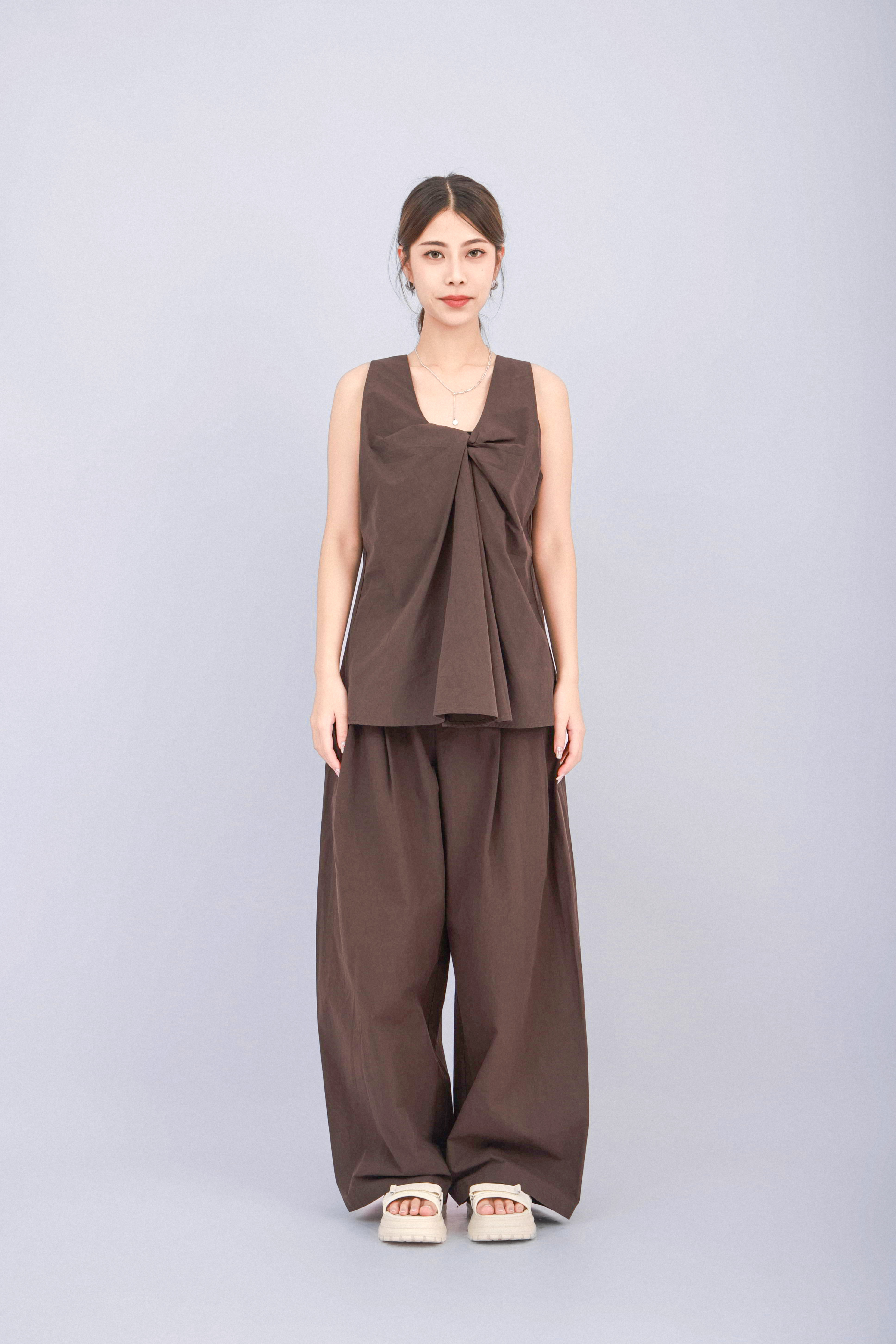 造型 957（上衣＋長褲）