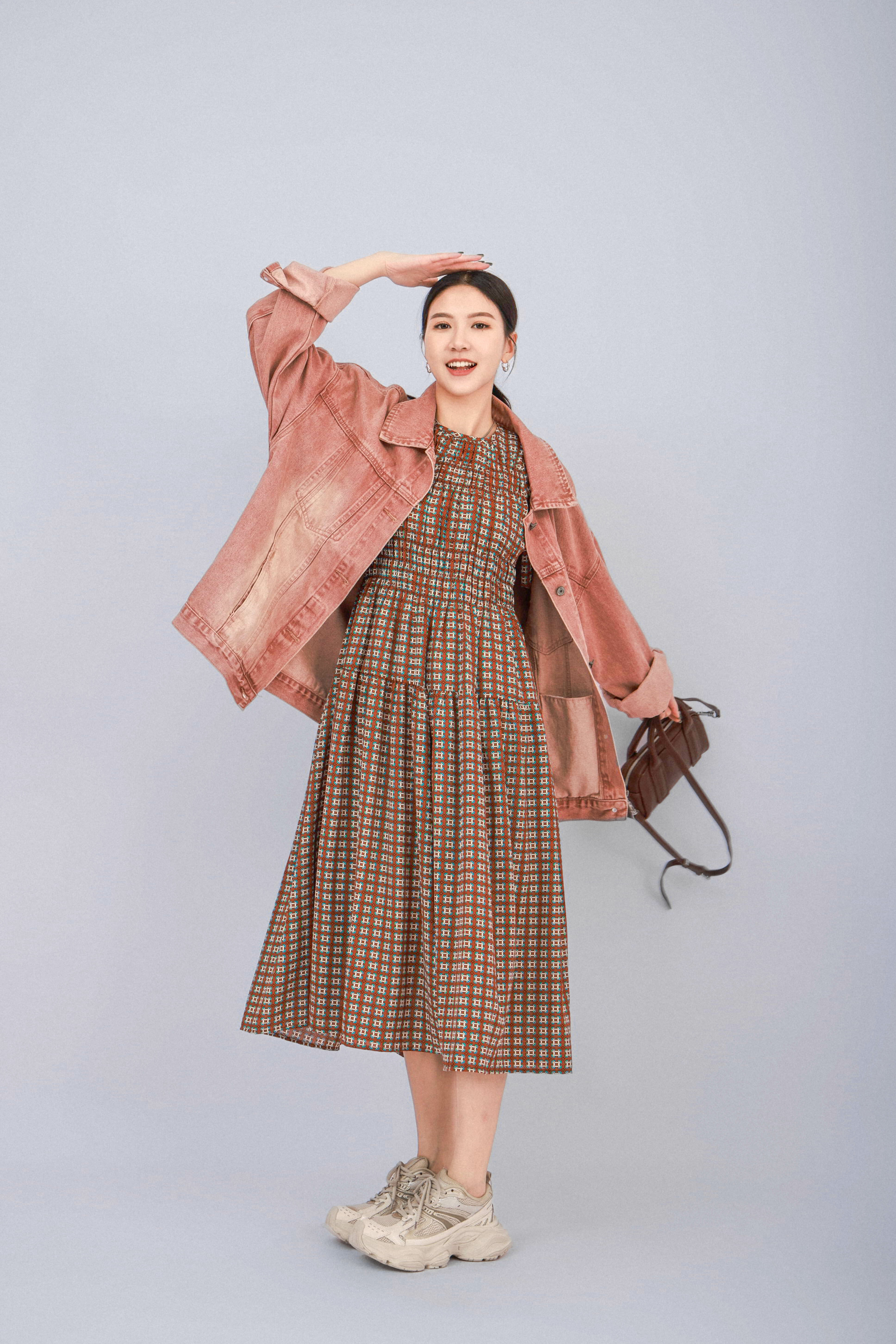 造型 958（外套＋連身裙）