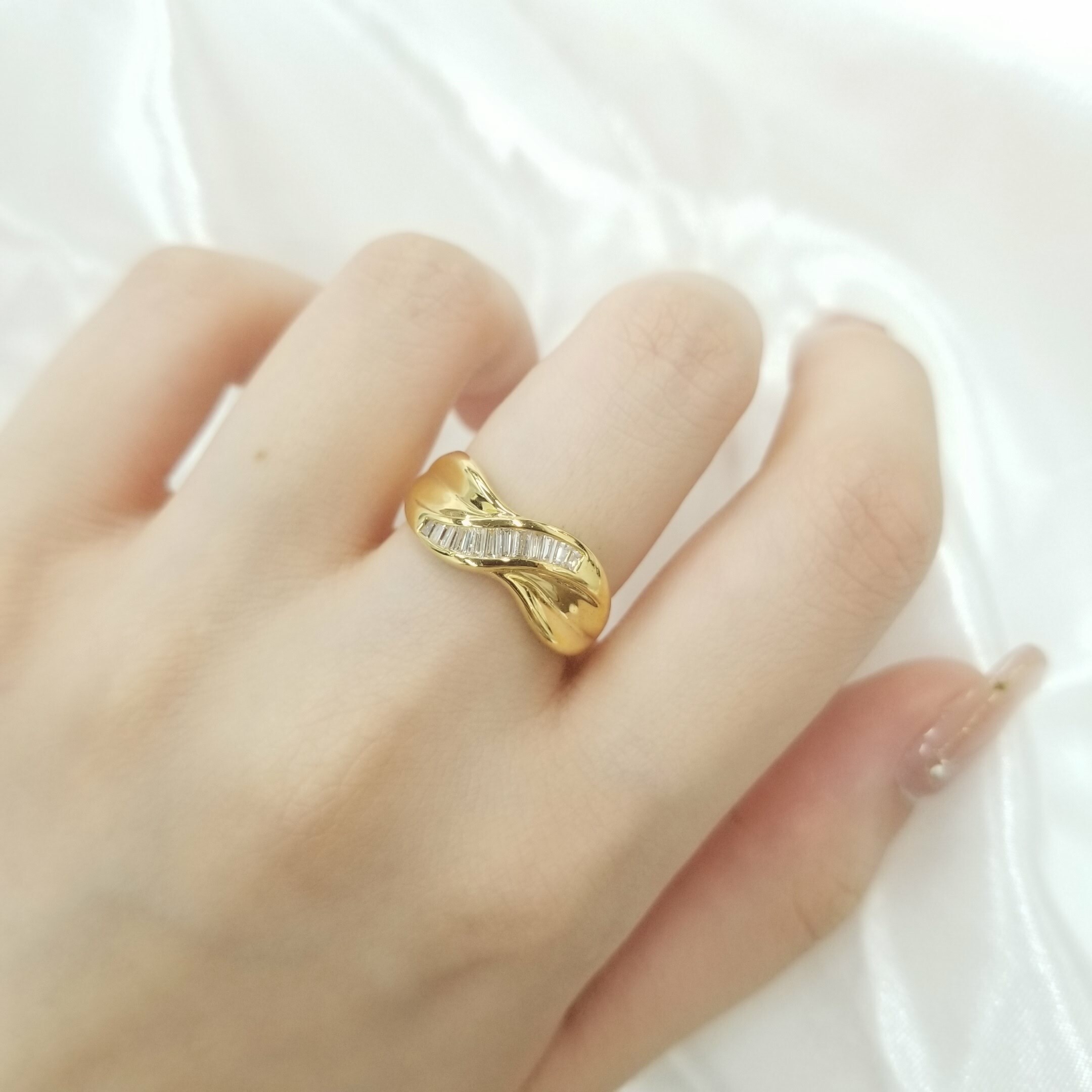 18K Yellow Gold 0.35ct Diamond Ring