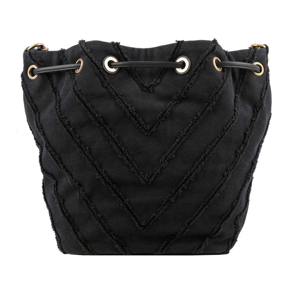 【CHANEL】V紋布質金色皮穿鍊束口水桶包(黑色) A93727 Y61146 94305