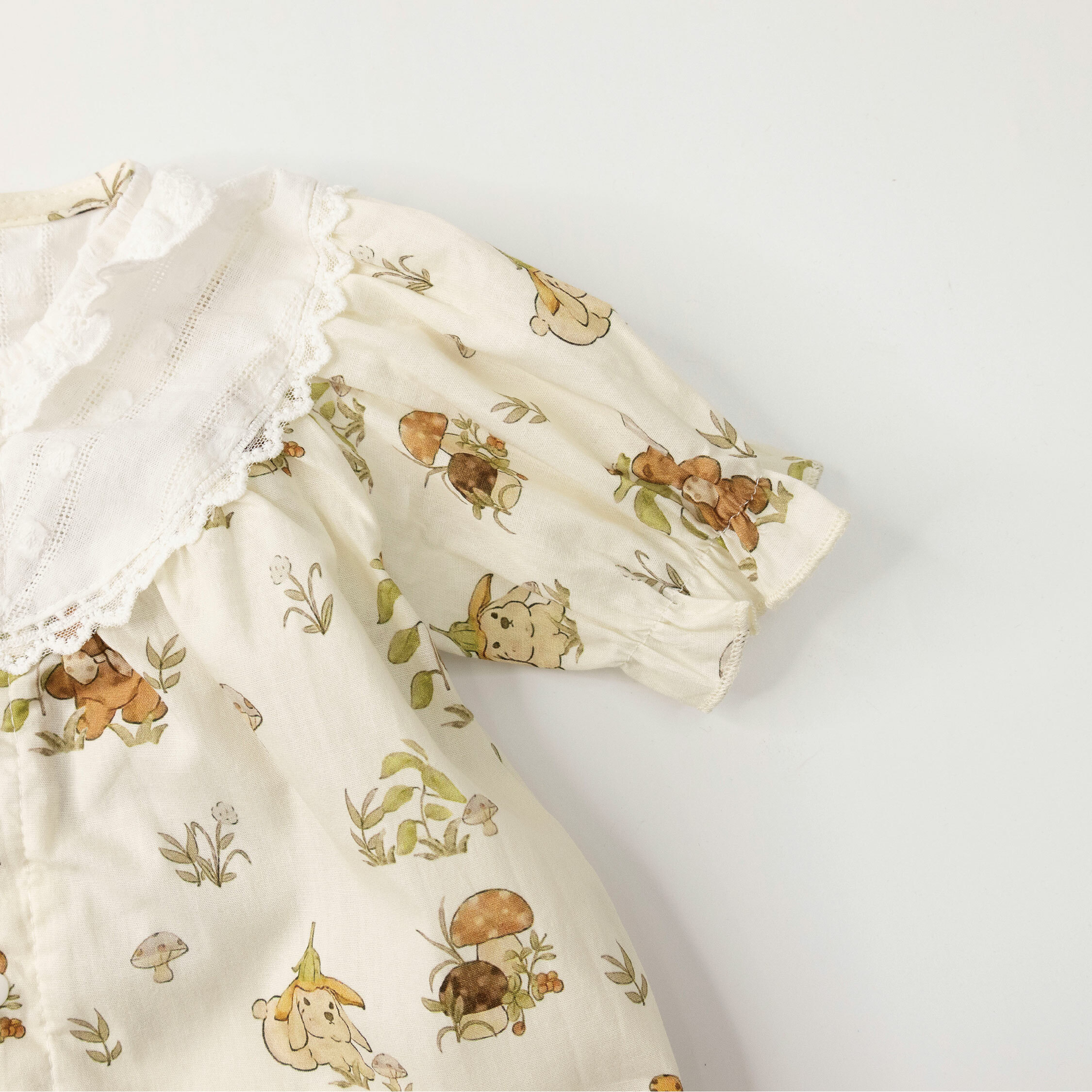 【JG0261】歡樂森林動物布蕾絲拼接連身衣