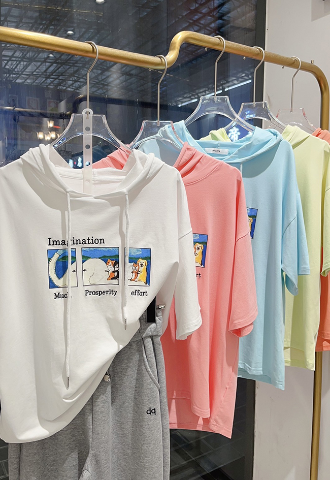 連帽動物圖案上衣-三色實拍