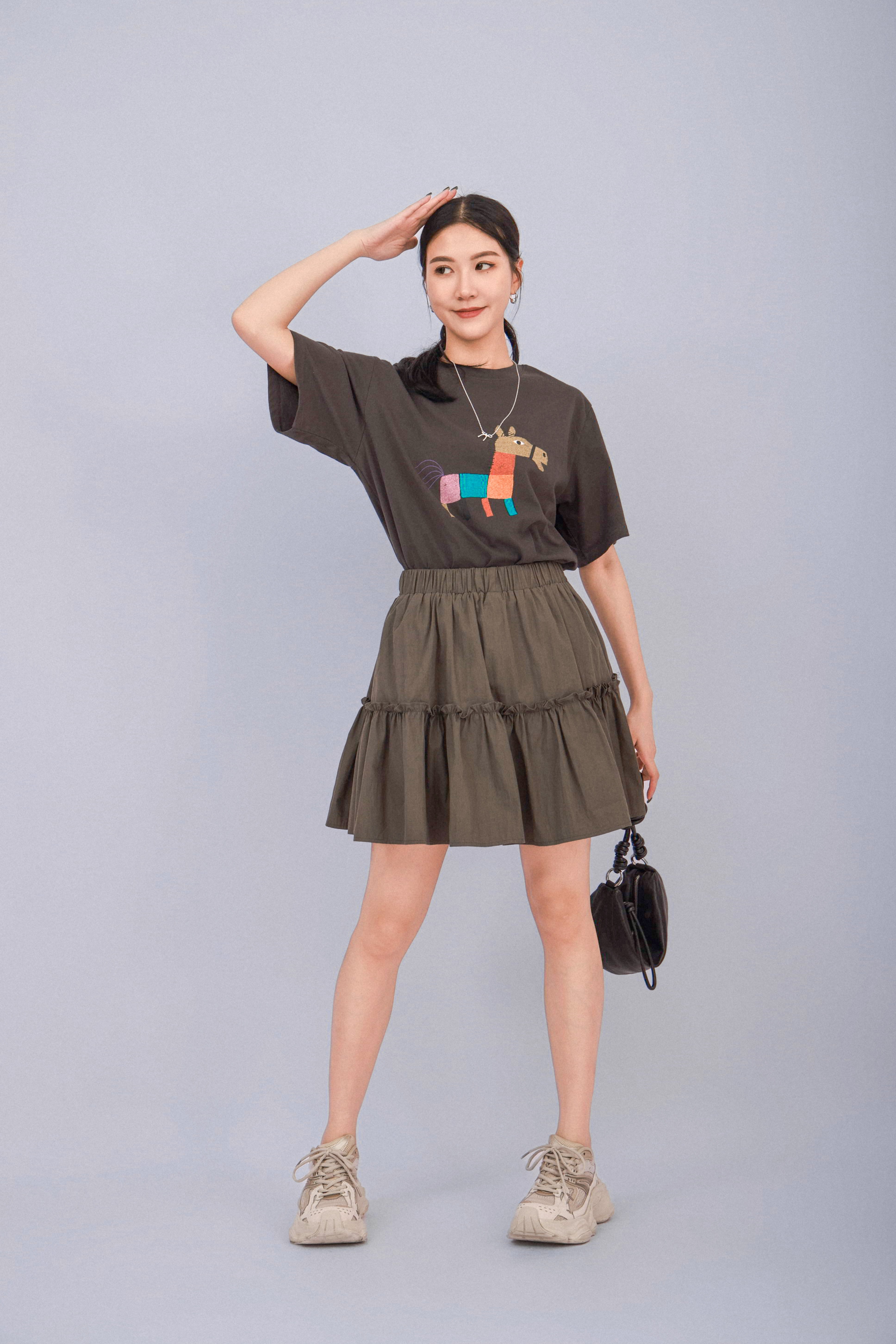 造型 965（Tee＋半截裙）