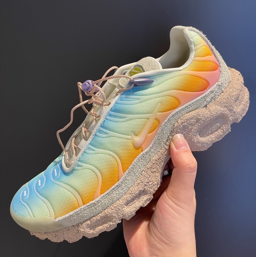 <連線代購商品>男女鞋 WMNS NIKE AIR MAX PLUS BEACH SUNSET 沙灘 海灘 夕陽 日落 漸層 熱帶魚 全氣墊 跑鞋【HF5726-912】
