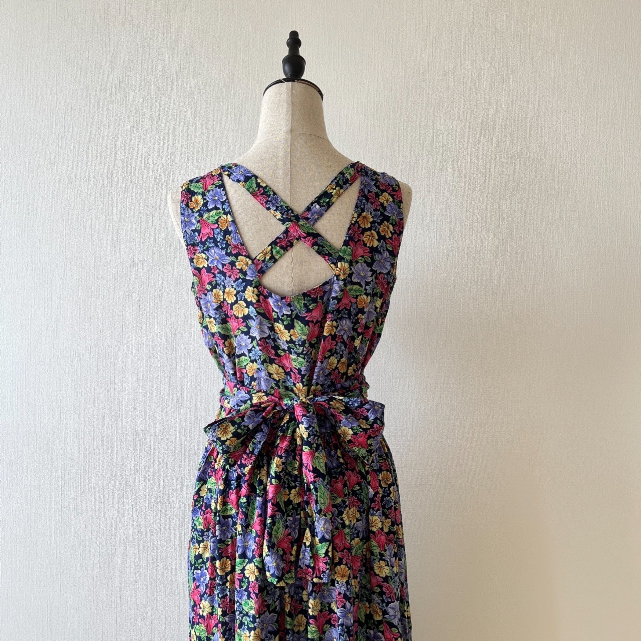 Erika美國古著背面交叉帶花花連身裙