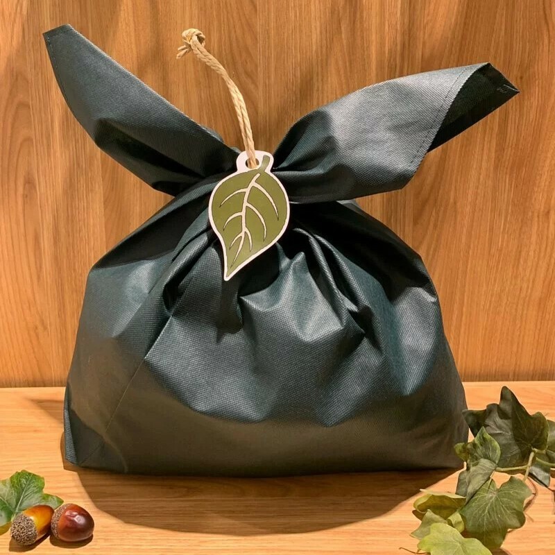 不織布禮物袋L 連吊牌