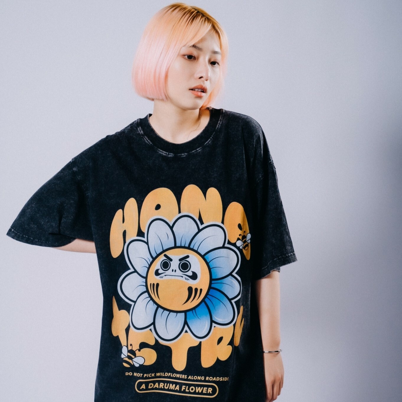 XCTRL 小蜜蜂採花蜜短T-水洗